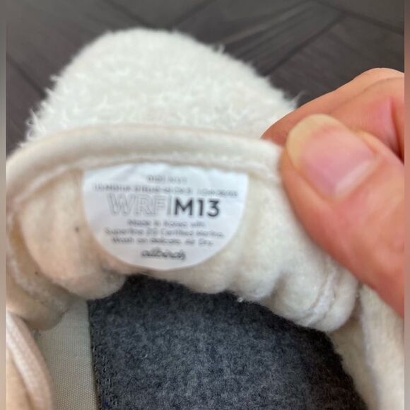 Allbirds ivory/cream certified merino shoes. Lace closure, good condition, M13 - Picture 8 of 10